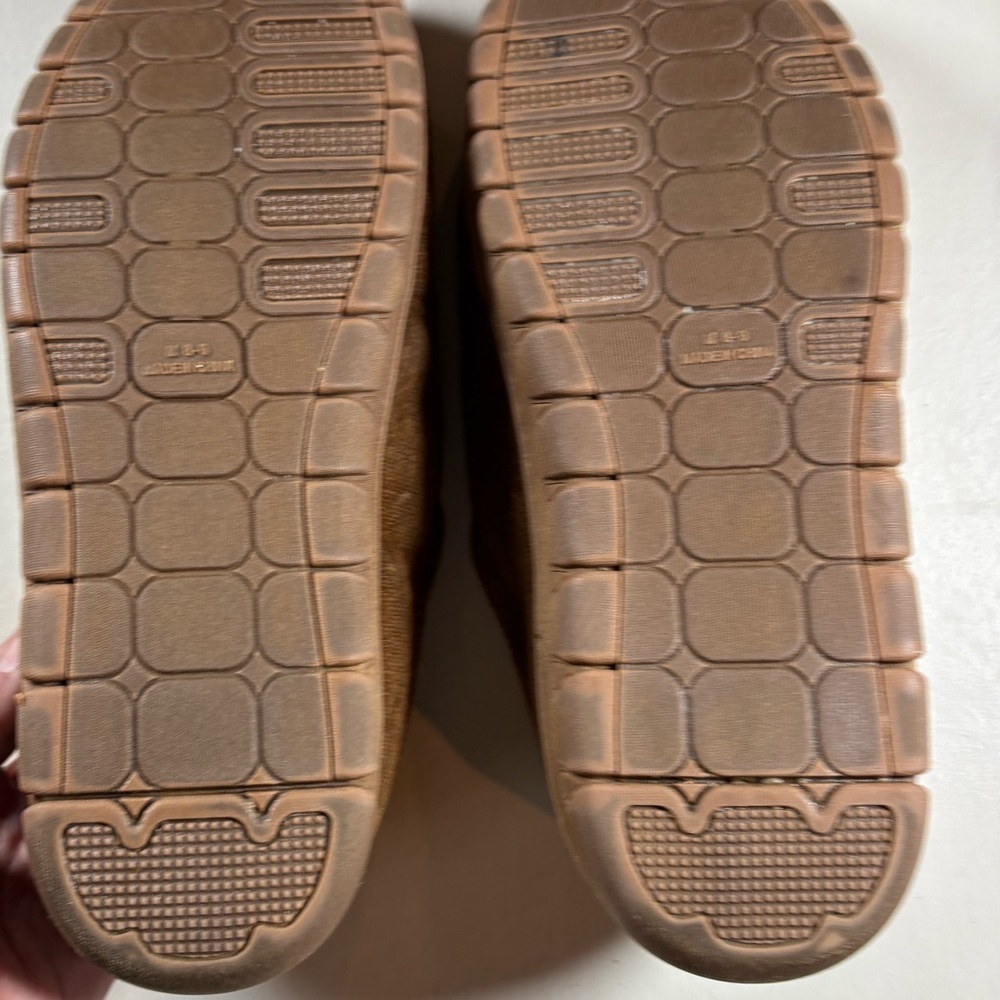 Dickies Tan Slippers with Plaid Lining - Picture 3 of 3
